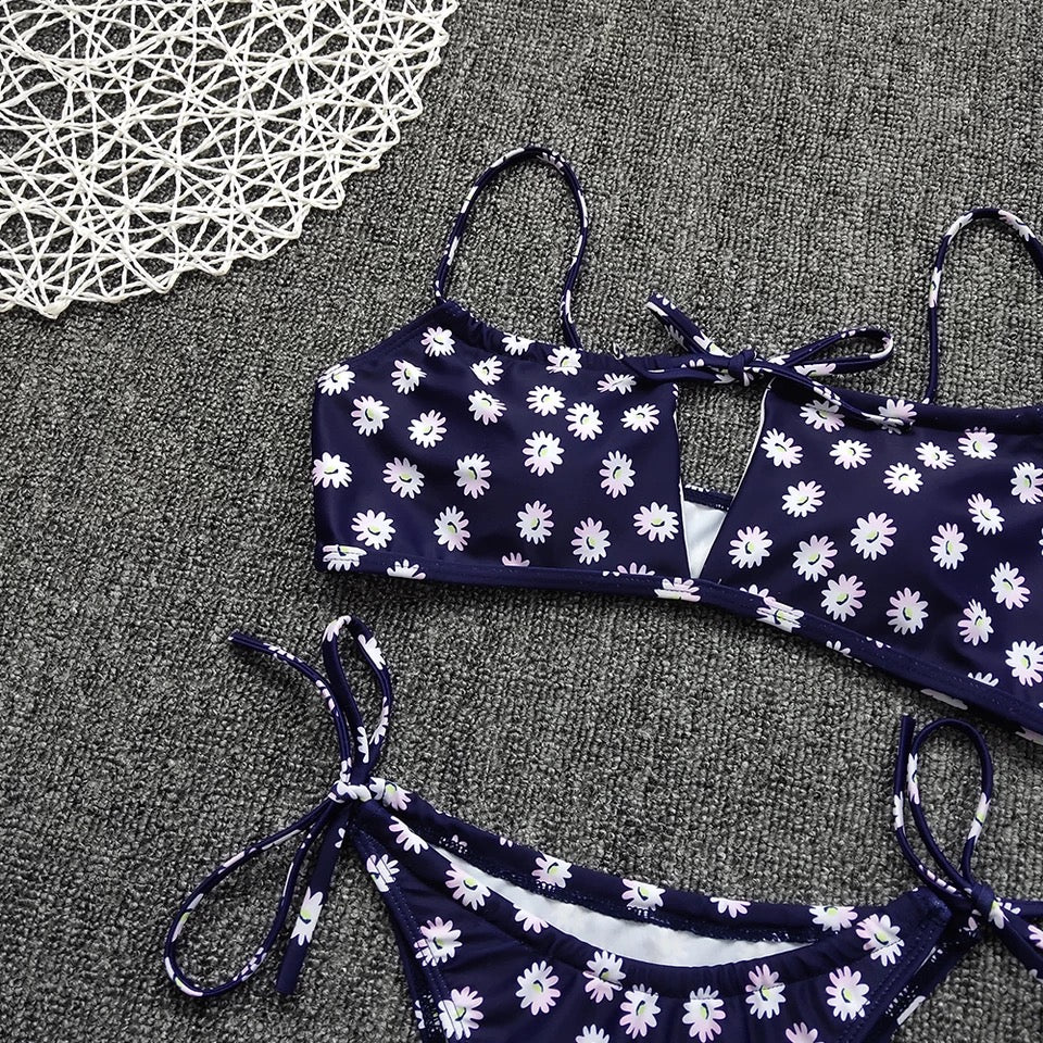 Midnight Bloom Bikini – Navy Floral Two-Piece Set