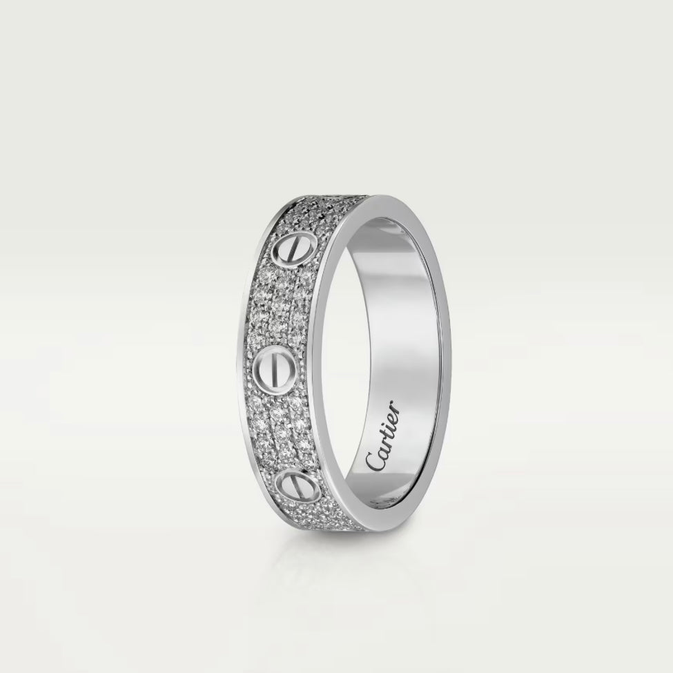 Silver L O V E Ring with diamonds